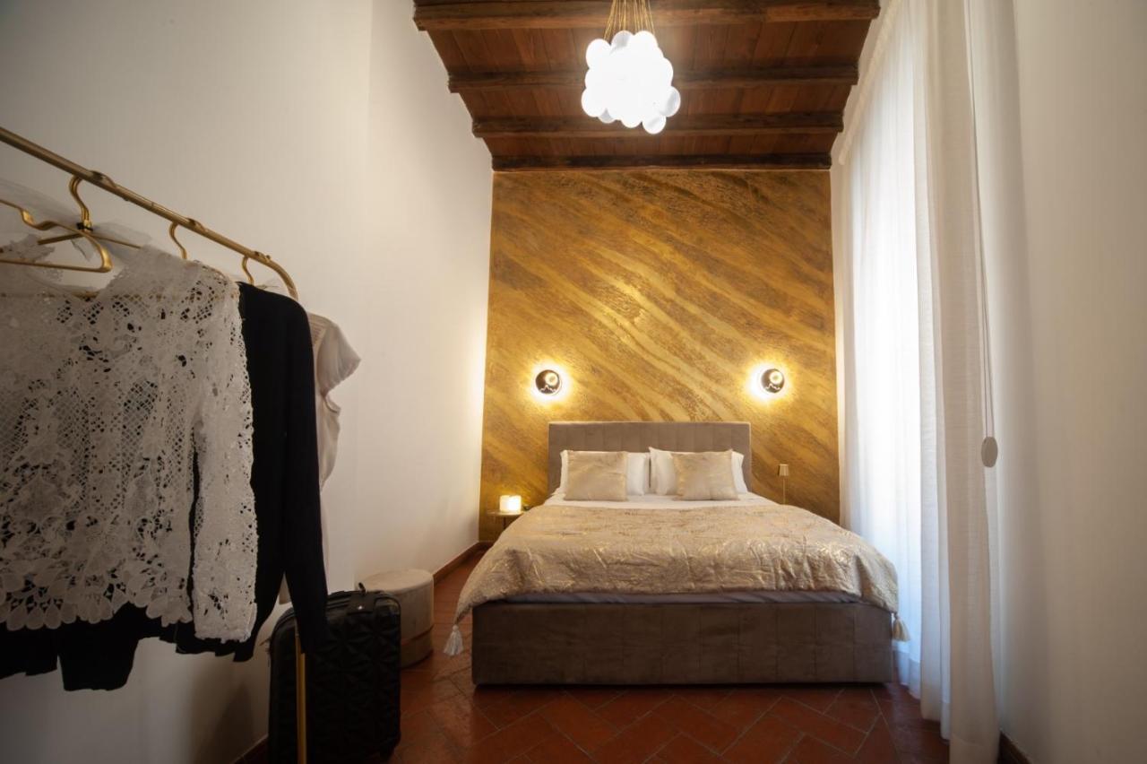 Campo De Fiori Chic Apartment โรม ภายนอก รูปภาพ