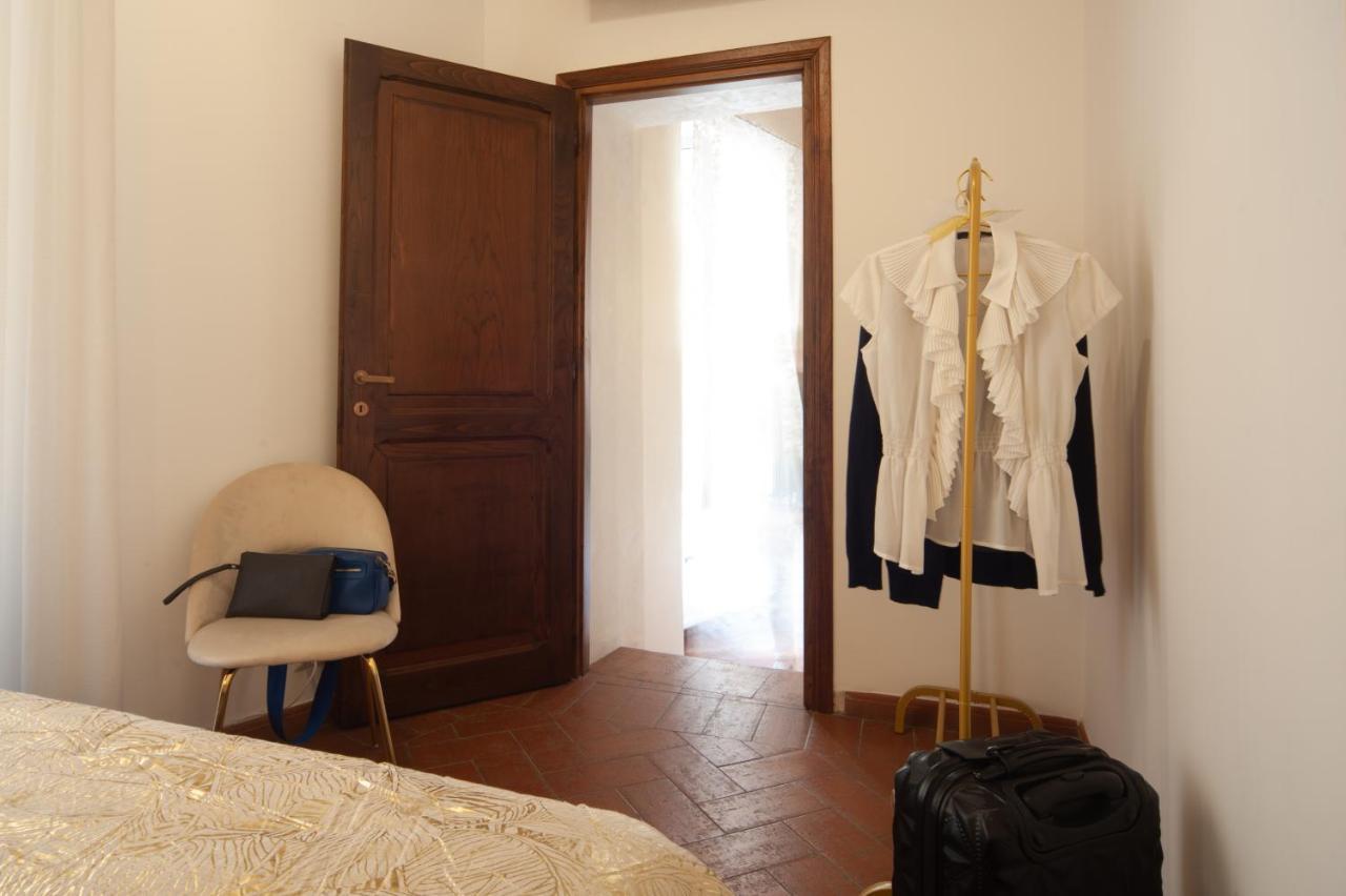 Campo De Fiori Chic Apartment โรม ภายนอก รูปภาพ