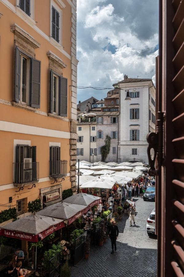 Campo De Fiori Chic Apartment โรม ภายนอก รูปภาพ