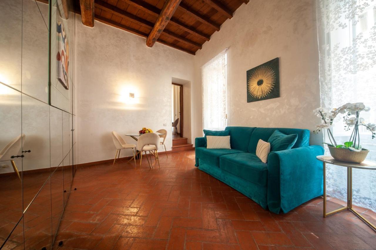 Campo De Fiori Chic Apartment โรม ภายนอก รูปภาพ
