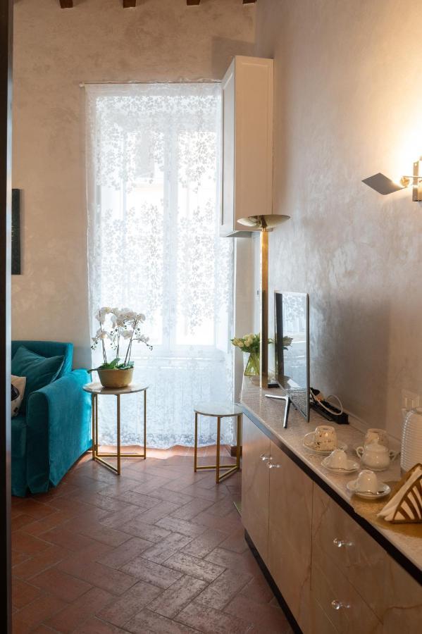 Campo De Fiori Chic Apartment โรม ภายนอก รูปภาพ